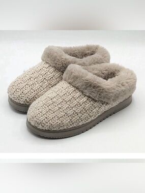 dearfoams Women's Knit Faux-Fur Clog Slippers - Beige sizes 5-6